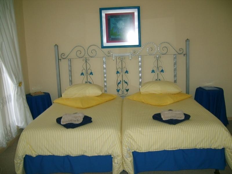 Sir Lambert'S Guesthouse Lambert's Bay Room photo